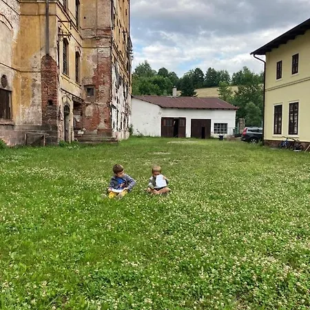 Willa Penzion Kluge - Jedinecne Ubytovani V Arealu Byvaleho Pivovaru *