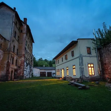 Willa Penzion Kluge - Jedinecne Ubytovani V Arealu Byvaleho Pivovaru Rudník